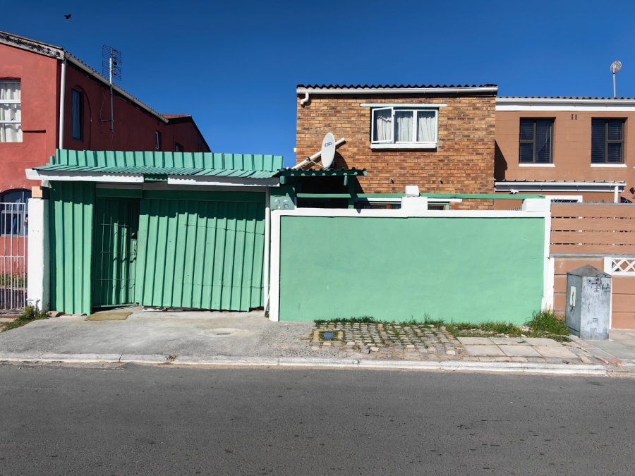 3 Bedroom Property for Sale in Seawinds Western Cape